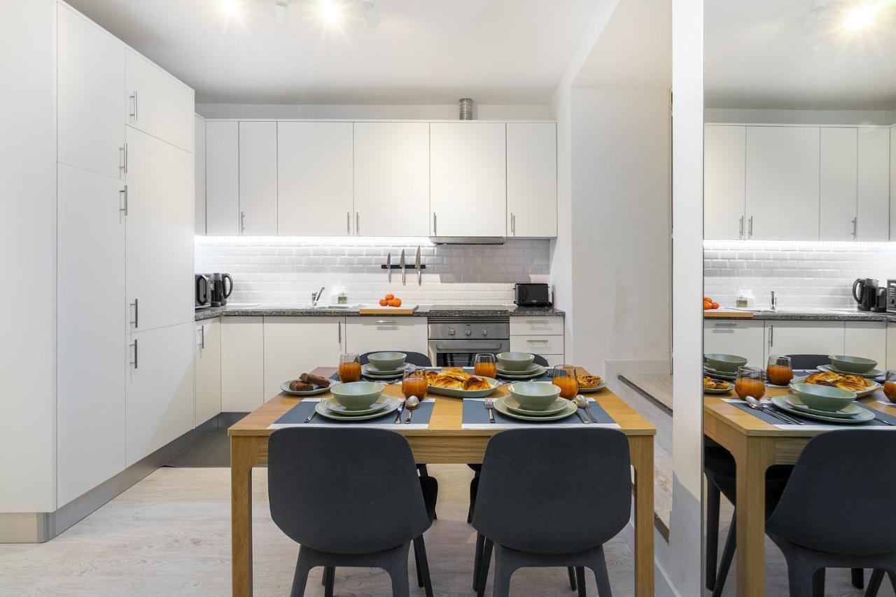 Whome Lisbon'S Best Kept Secret: 2-Bed W/Ac & Patio エクステリア 写真